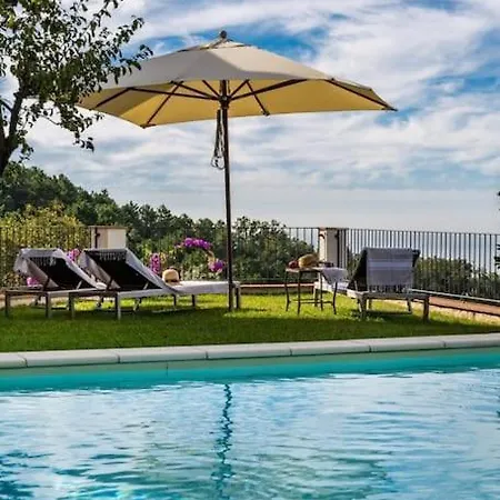 Charming Tuscan With Stunning Seaview & Pool Villa